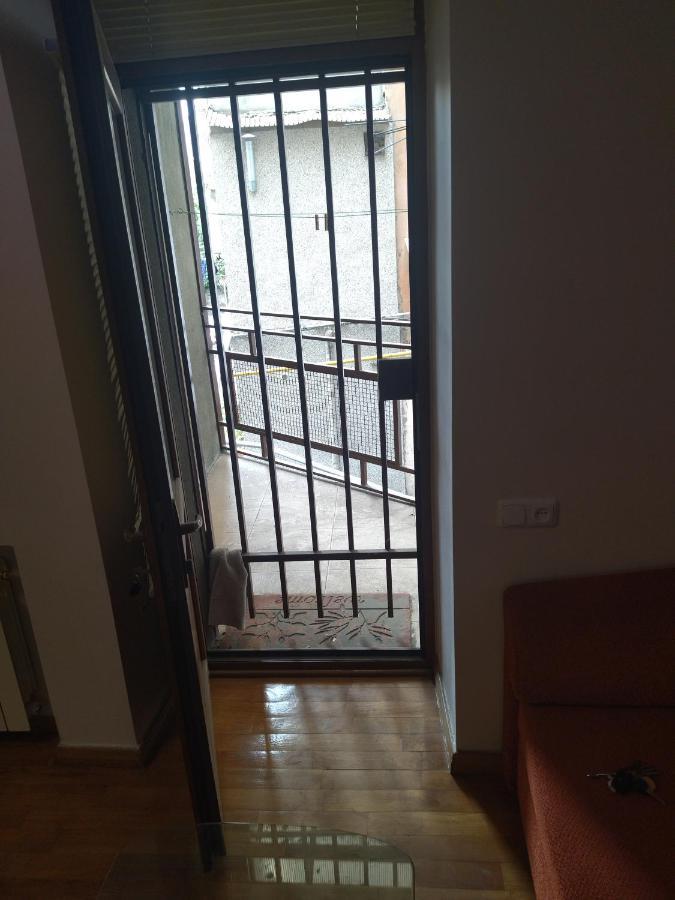 יירבאן Abovyan 36 Apt & Tour מראה חיצוני תמונה